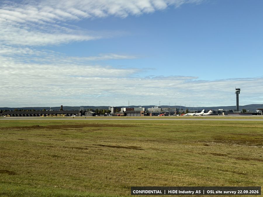 IMG_8563 · 12:36 · 60.191553, 11.104478 · heading 282° · ±1414 m